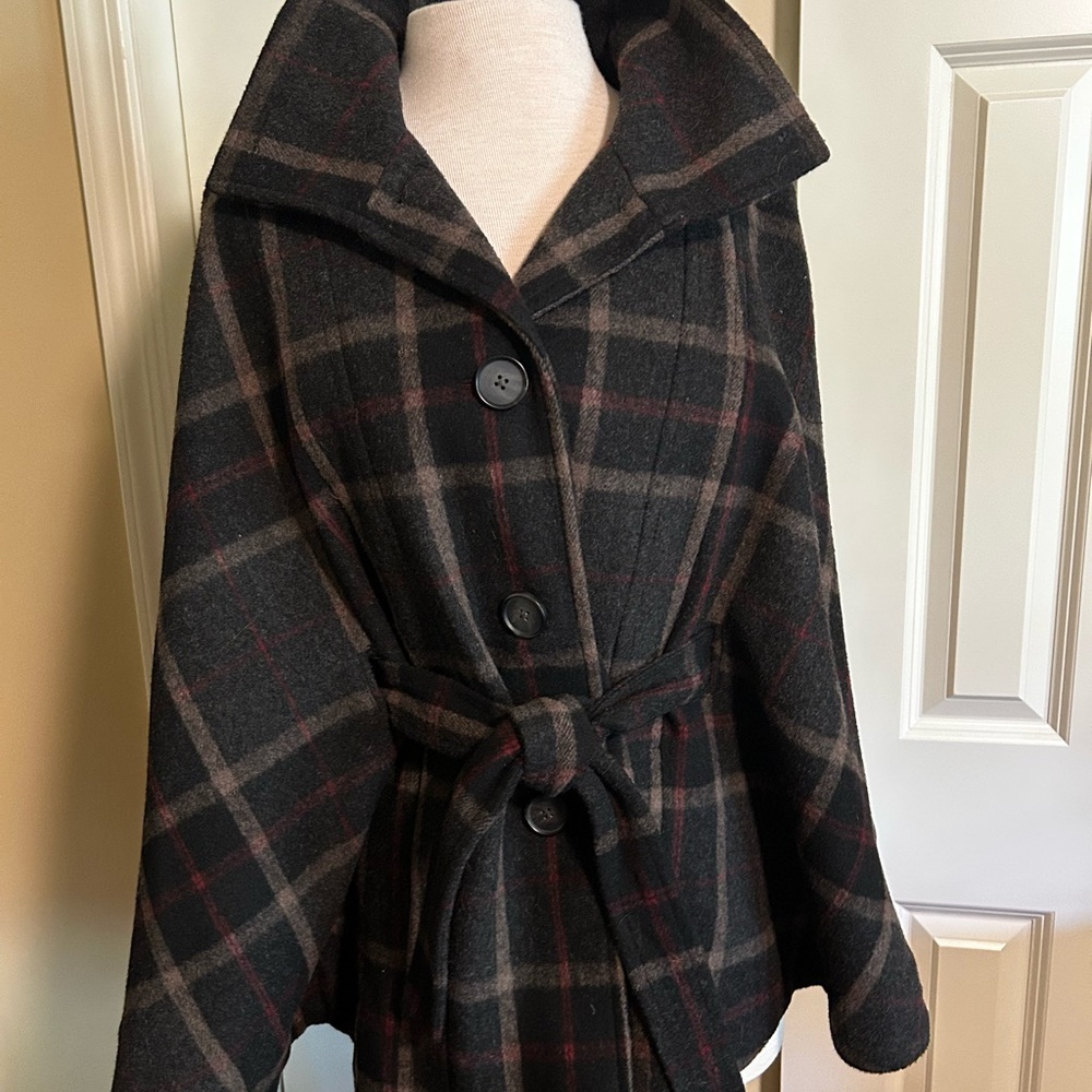 Banana Republic Charcoal and Red Plaid Cape